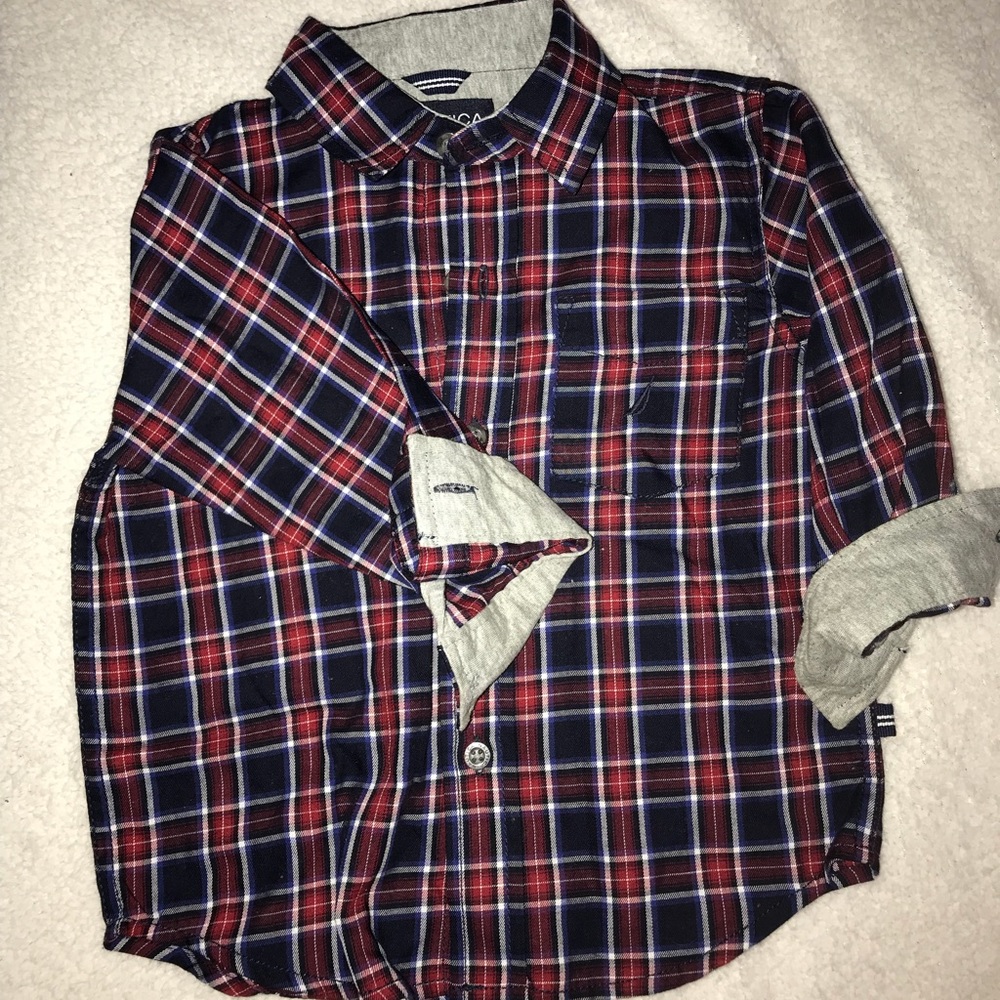 SOLD!! 100% AUTHENTIC NÁUTICA BUTTON DOWN